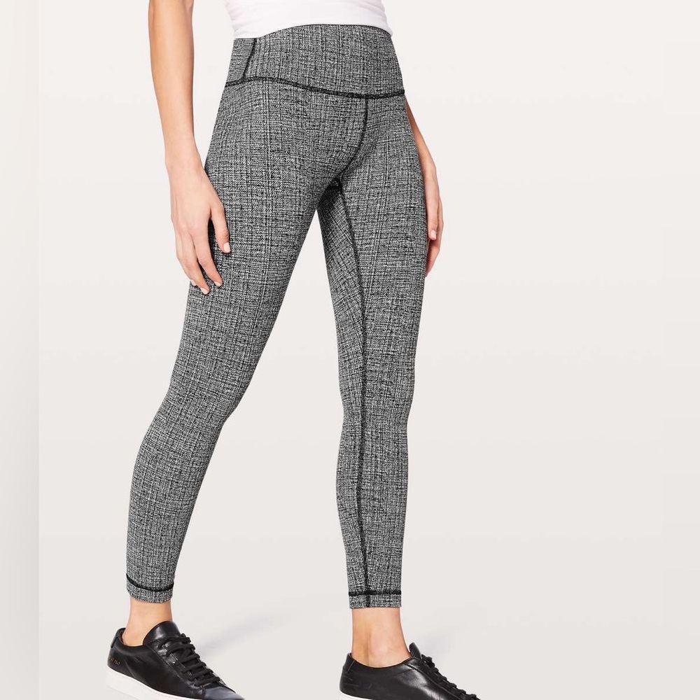 Lululemon Wunder Under Hi-Rise 7/8 Tights 25” -Ritual Jacquard Luon Black White